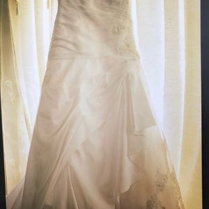 Wedding dress for sale!!